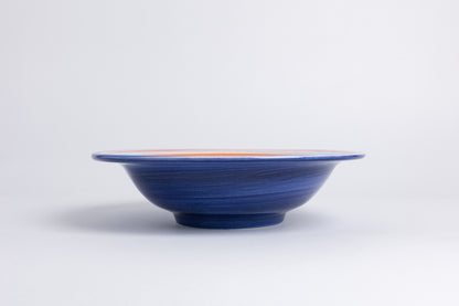 Piatto colorato blu