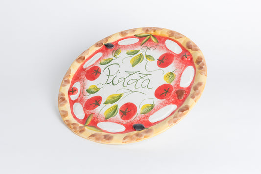 Piatto pizza pomodori