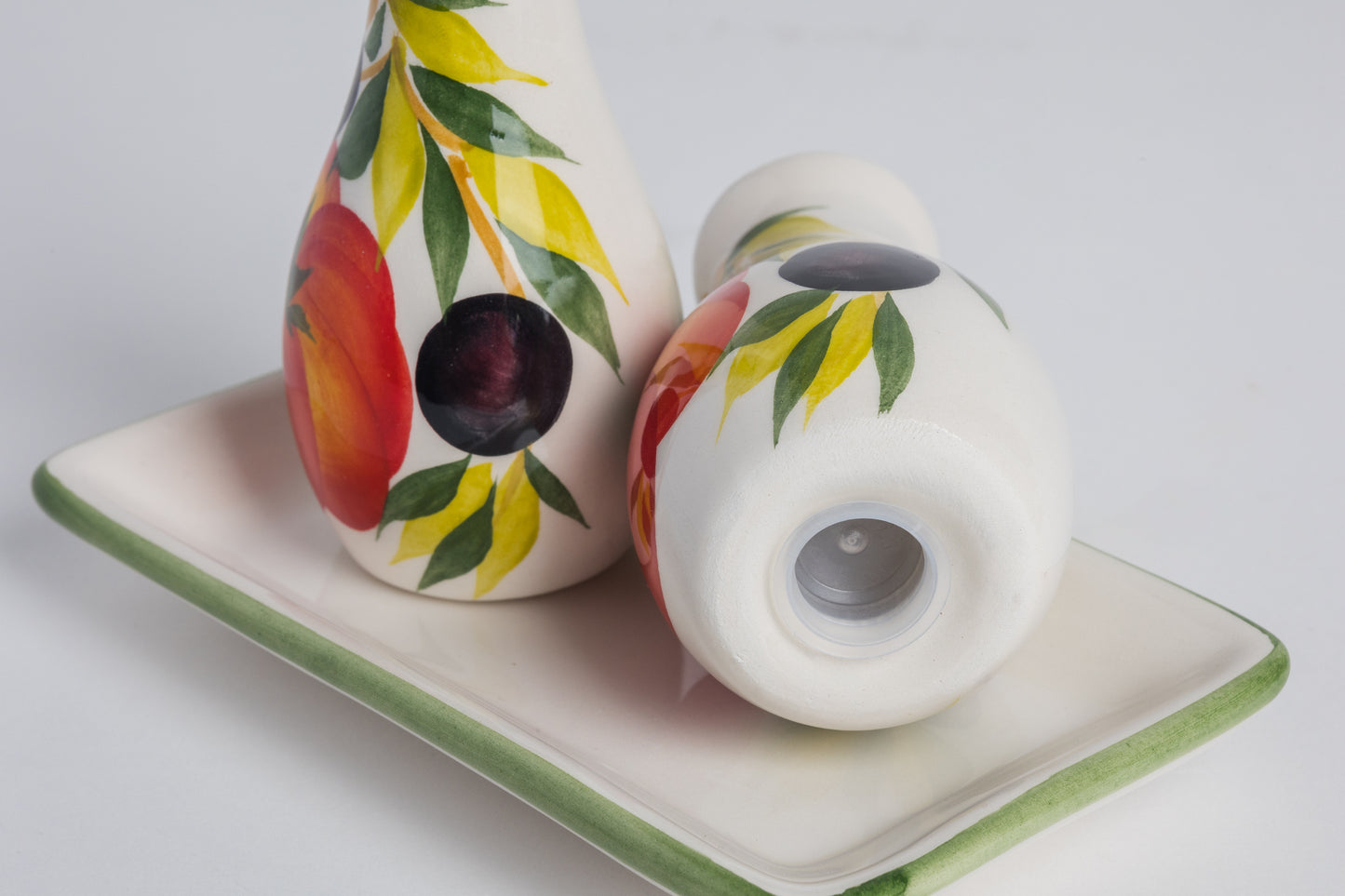 Saliere pomodoro e olive